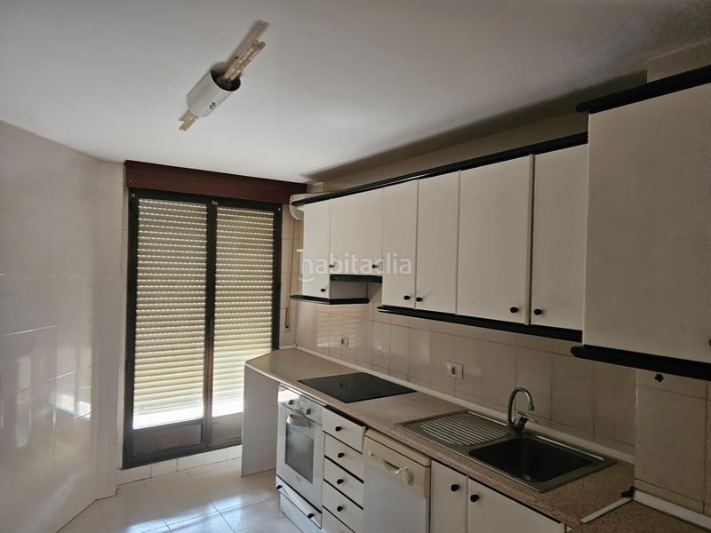 Foto a5846a9e-3004-4cd2-8560-0da65b978d9e. Piso en Pradoluengo