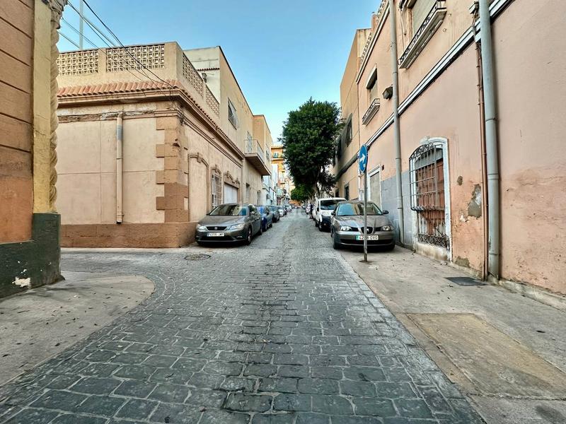 Foto 1b02a051-adf1-4324-ba0b-c47367abb0fa. Maison dans La Chanca - Pescadería Almería