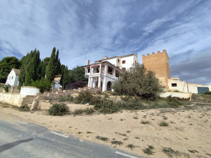 Foto 422feed2-a45e-4966-9311-5c87b2408987. Edificio in Caravaca de la Cruz