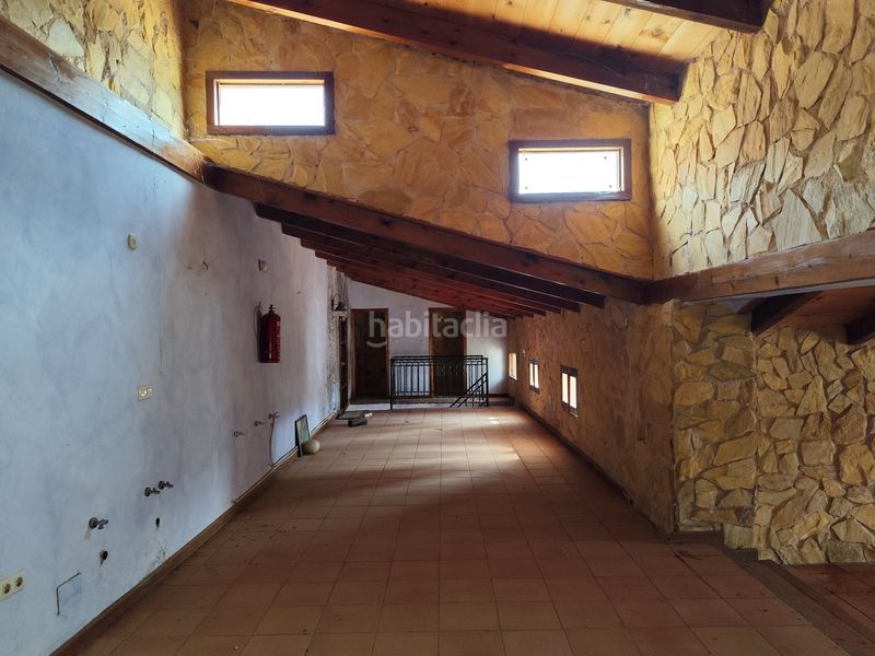 Foto a4525496-1db3-4194-849c-002962e8913a. Edificio in Caravaca de la Cruz