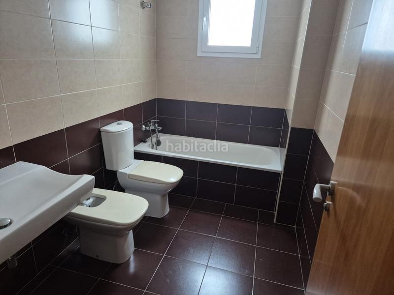 Foto f02d2480-e7dd-4a87-8291-5c30d039ee73. Dachwohnung mit parking in Favara