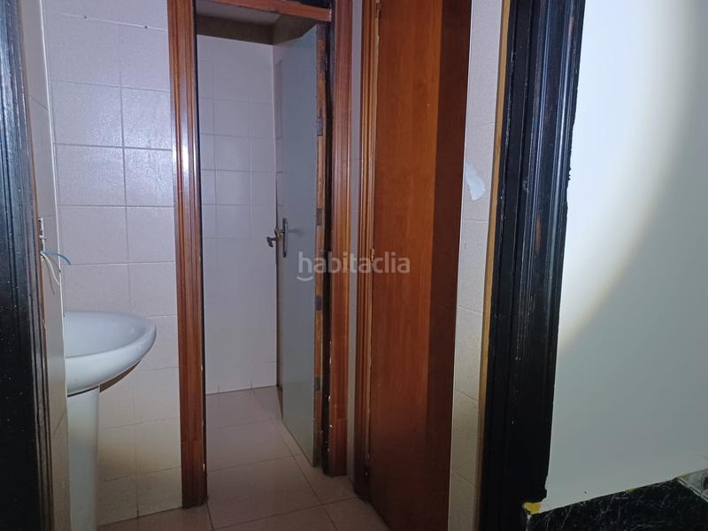 Foto 0cf1ebb8-eca2-4cc5-a4fe-173e42548c02. Local comercial en Rekalde Centro Bilbao