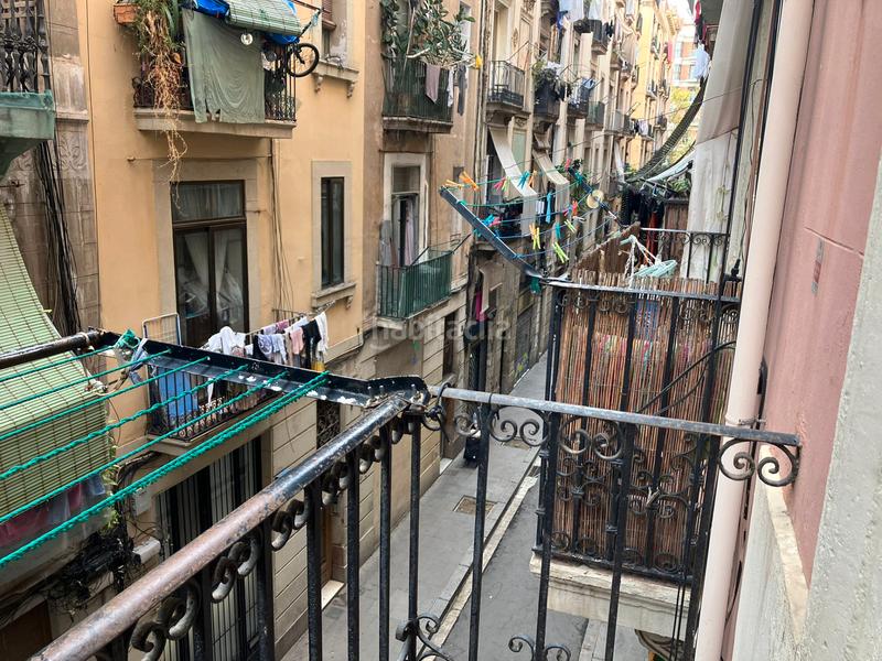 Foto 566cce5b-24d1-43ae-a0b5-009196b34eea. Piso en Raval Barcelona