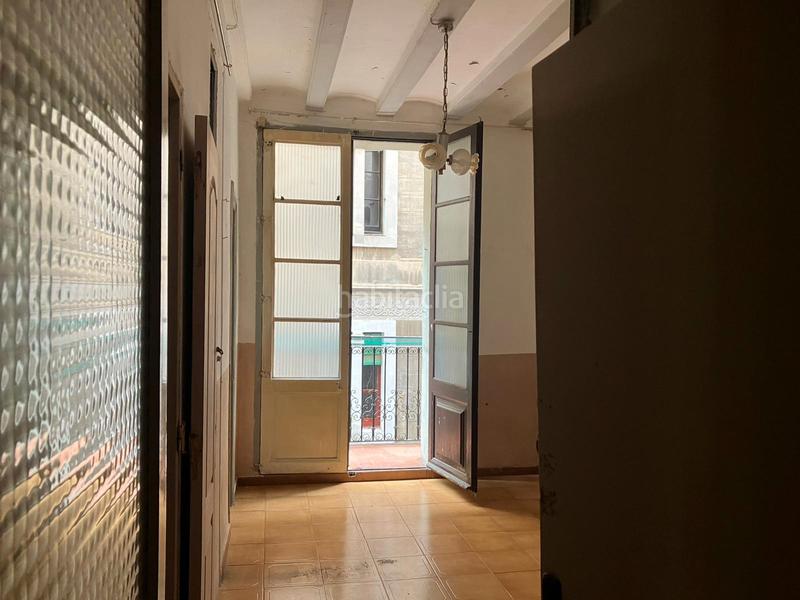 Foto fe09e760-53ac-4f8b-b33e-0096e289d89d. Piso en Raval Barcelona