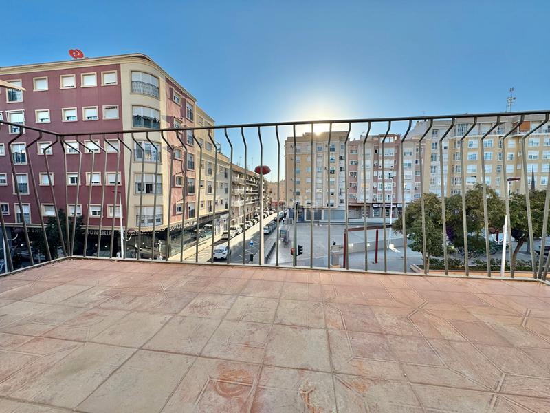 Foto f9920330-2f73-45dc-91d3-841ea24db8c4. Appartamento in San Crispín Elche / Elx