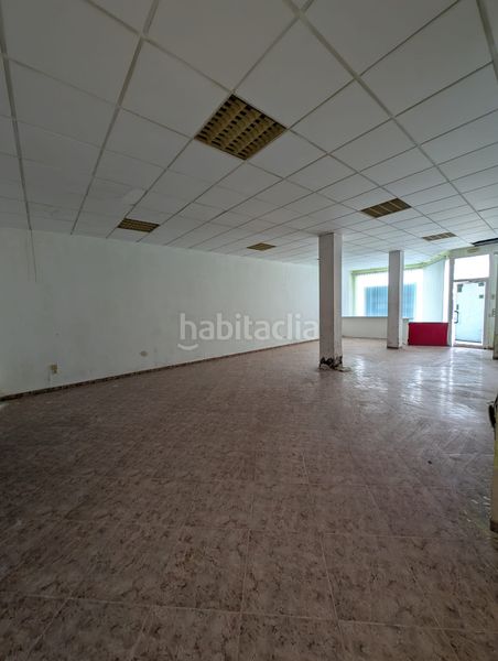 Foto 26858367-91ee-4d83-93d9-9c6b1cc9762b. Local comercial a Deltebre