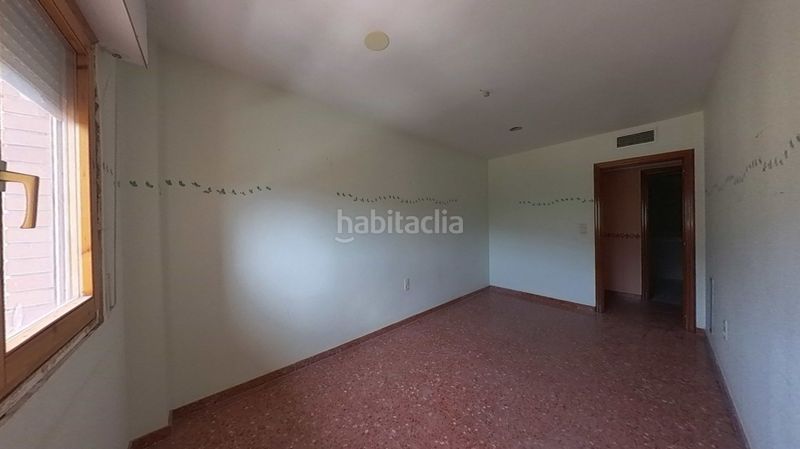 Foto 6f2b6e68-2180-4104-ab2d-7c4be6d66586. Pis a Illueca