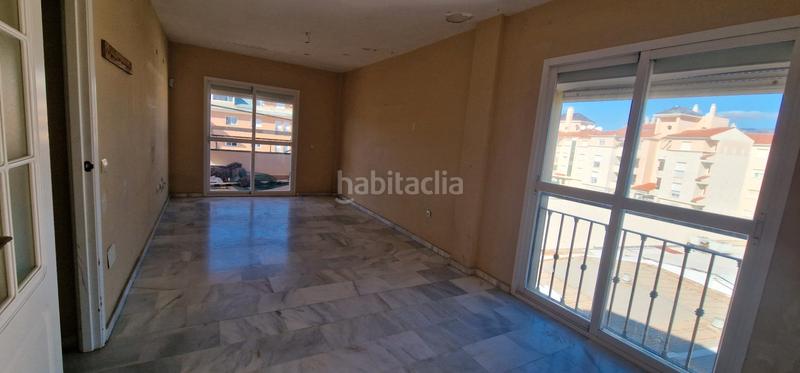 Foto 6d8fe188-2d46-43c0-86dc-c04c6a3580f8. Flat with parking pool in San Luis de Sabinillas Manilva