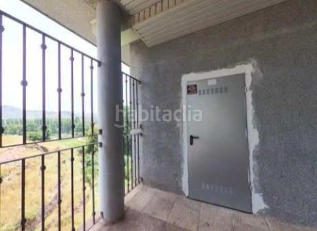 Foto 5b3eaa40-fdc0-414a-b7b3-c4466ef84c5f. Local comercial a Illueca