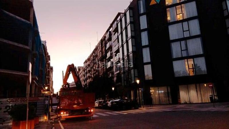 Foto b601c063-6eb0-4090-bb17-cead6d9e1515. Geschäftsraum in La Petxina Valencia