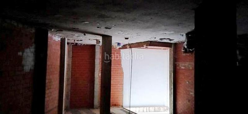 Foto 4cce7fae-be53-45db-98cf-017e66e25dda. Local comercial en La Petxina Valencia