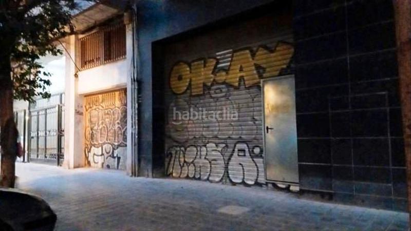 Foto 70c88608-e9b3-4133-a5ee-2ff90aa592c4. Local comercial en La Petxina Valencia