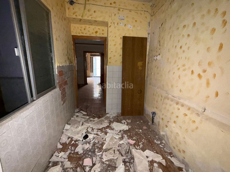 Foto b6fdbddc-58b2-426b-bee2-803e4b155243. Casa a Ceutí