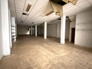 Local Comercial  Calle don juan de borbón