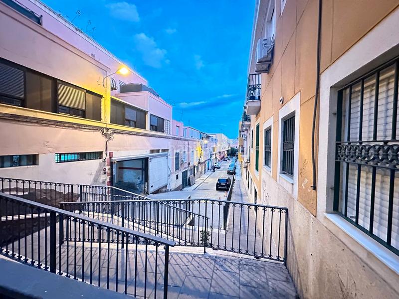 Foto 2485ef3a-527d-403b-8e0e-0be0f4b12073. Appartement dans La Chanca - Pescadería Almería