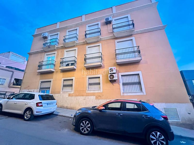 Foto be197382-aafb-44a8-bb35-c552cb6d7edf. Flat in La Chanca - Pescadería Almería