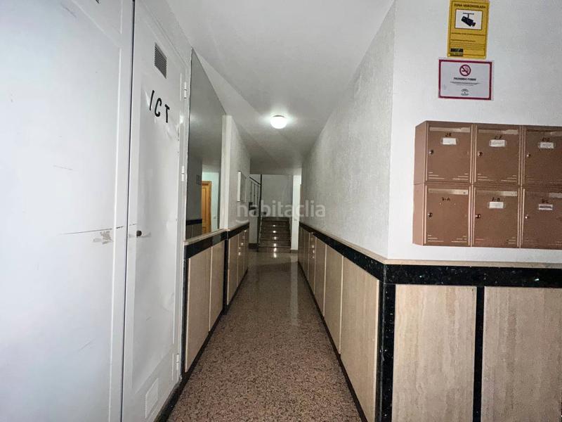 Foto ee15fd6b-ca63-4257-8934-8890cb24300c. Flat in La Chanca - Pescadería Almería