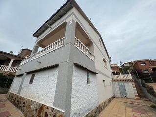 Chalet in Carrer de l'Heura