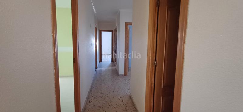 Foto 24efc638-8856-40e9-a563-df4bf8fc509d. Pis a Yecla