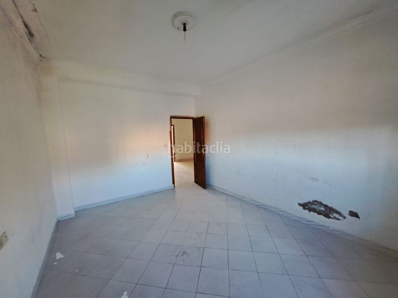 Foto cdff624b-4b1d-4705-a264-b5a6a5e922b3. Casa a Aznalcóllar
