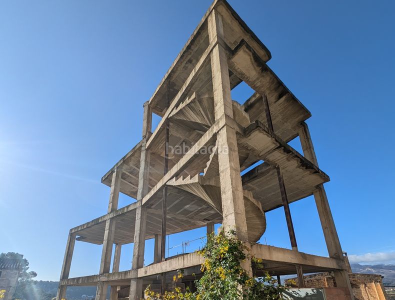 Foto 7170aaee-c39d-4d0b-a5cf-22f4f1df96cb. Edificio en Tivenys