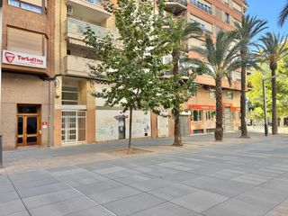 Business premise  Carrer ruperto chapí
