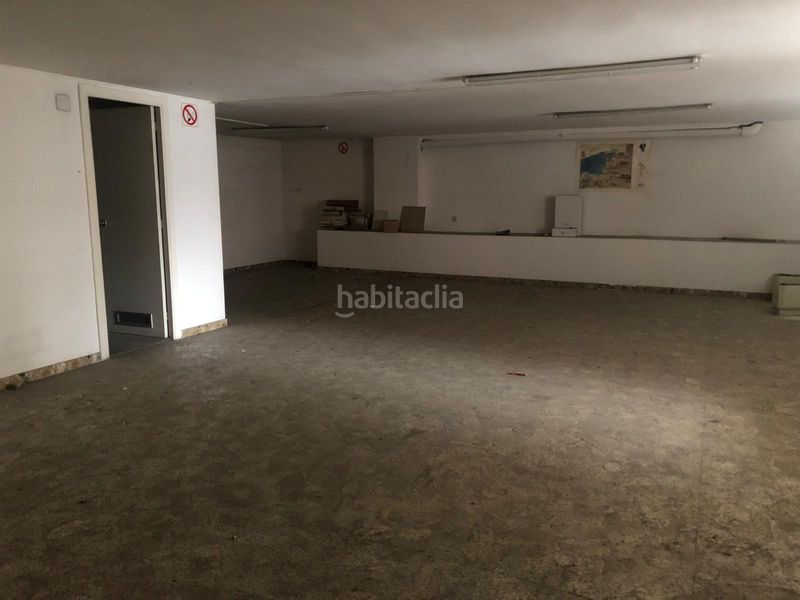 Foto 0a6b58fb-ad75-4373-b0b1-20b66fa41f52. Local comercial a Cappont Lleida