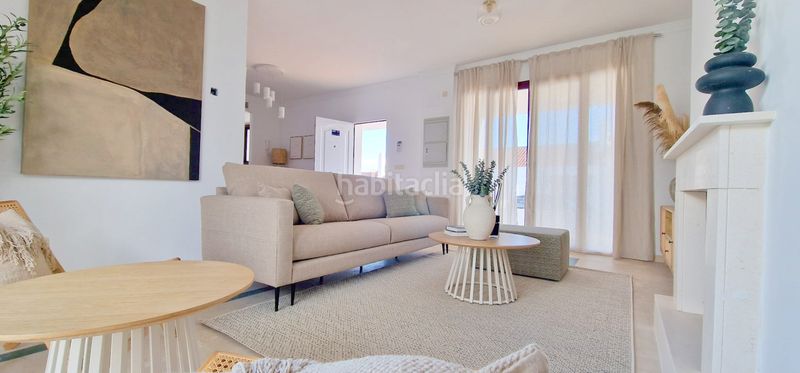 Foto 8477ab3e-0ef9-4b35-8e17-acb76883142d. Casa adossada amb aparcament a Doña Julia Golf Casares
