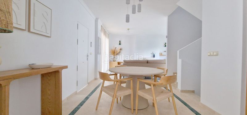 Foto ad2c1485-4357-47f7-a1a6-6d3abc6c6560. Casa adossada amb aparcament a Doña Julia Golf Casares