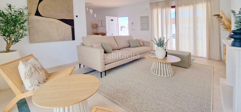 Foto bf8b2897-4827-45bd-a2a5-114840ac92fc. Casa adossada amb aparcament a Doña Julia Golf Casares