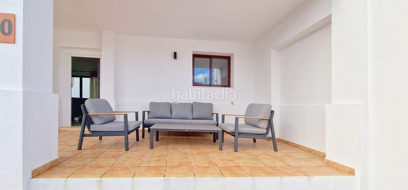 Foto dfc63513-8051-4725-a586-7c65c1e17b8e. Casa adossada amb aparcament a Doña Julia Golf Casares