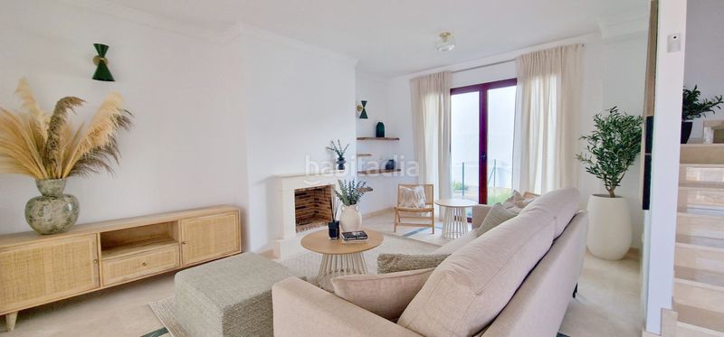 Foto f2ab341e-be08-4688-8ffc-34df36bce0a3. Casa adossada amb aparcament a Doña Julia Golf Casares