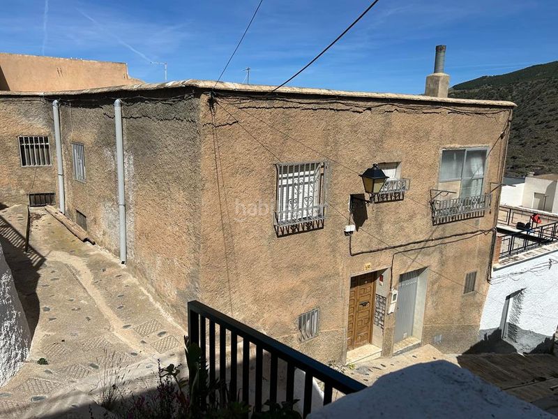 Foto 1e27a89a-cb69-42ac-8ae4-d60e09f999f7. Casa adossada a Abrucena