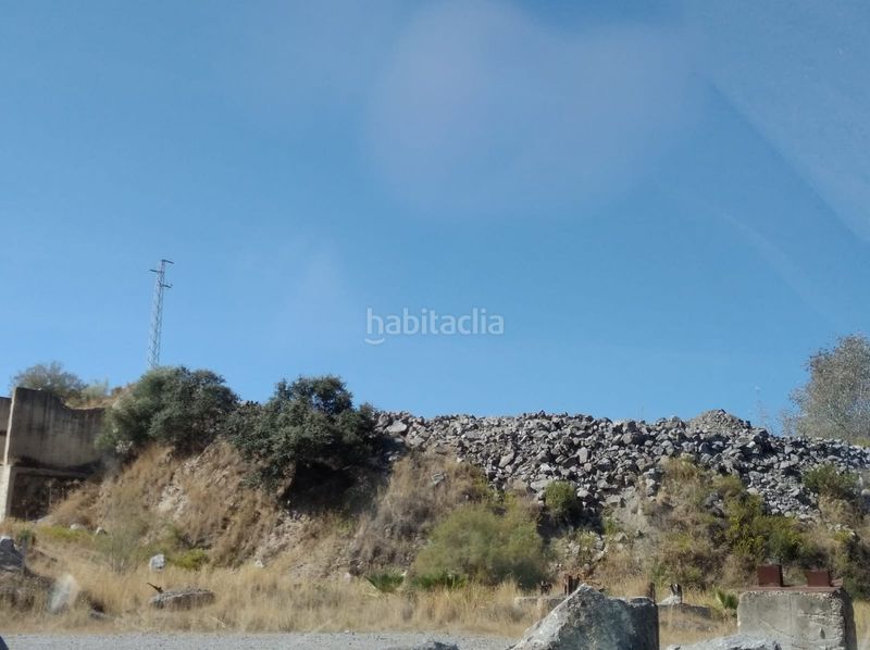 Foto 5230e2c9-4157-4cec-9fd3-2c5ba2b3d04c. Finca rústica en Lora del Río