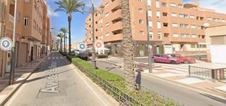 Geschäftsraum  Avenida de las marinas