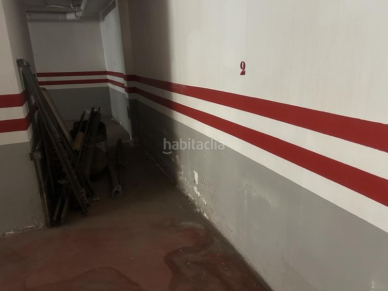 Foto f3e26842-b95f-43ae-ba03-e1457c1d4c35. Motorradparkplatz in Vera ciudad Vera