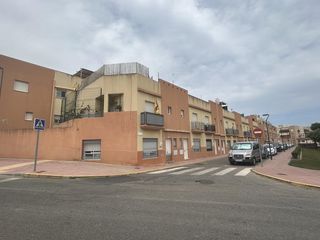 Parking voiture  Calle carlos v