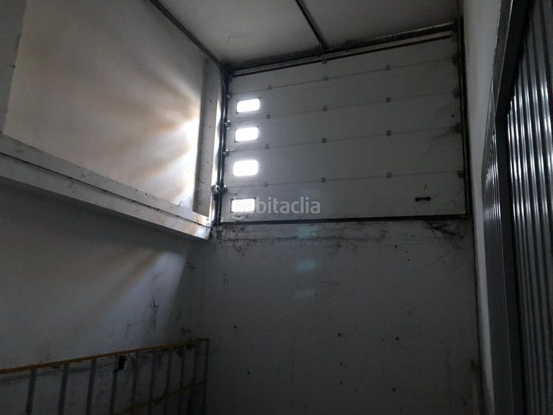 Foto 257f1ca5-b6a4-457f-9f8c-a2cf60222655. Aparcament cotxe a Baena