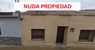 House  Calle sarasate. Se vende nuda propiedad