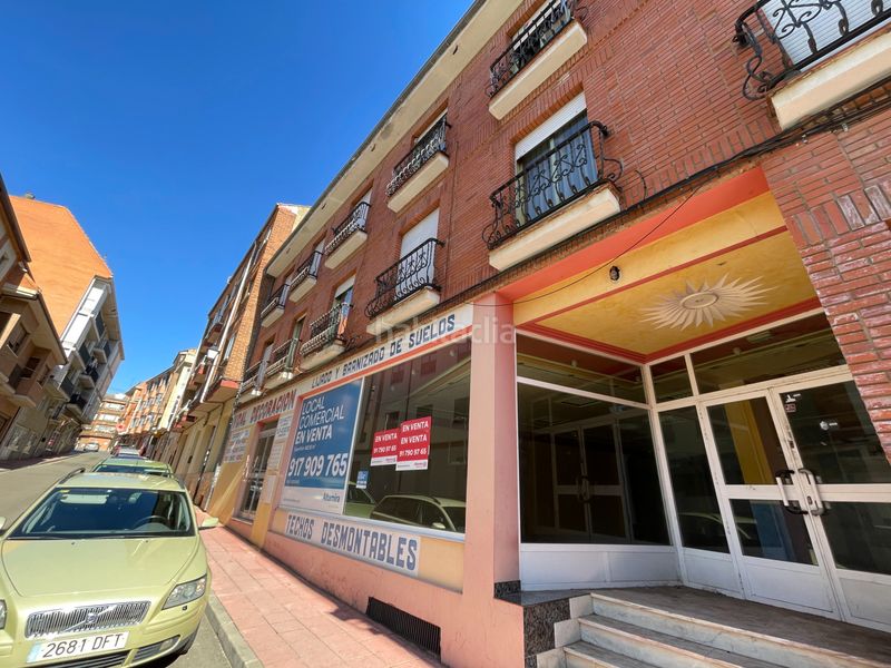 Foto c7bf7f25-805f-4dff-b791-9ddd22b278dd. Local comercial en cuesta del portillo de san andrés 29 en Benavente