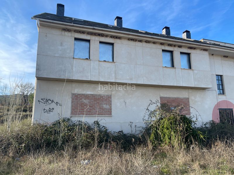 Foto 49c8b57e-9cc0-44ab-b9b1-1fdb11d41a3d. Edifici a Otero de Bodas