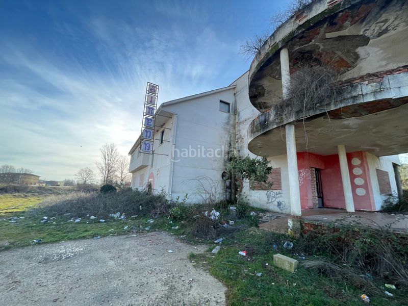 Foto 72f31c8e-521a-4912-8553-ca0224505b73. Edifici a Otero de Bodas