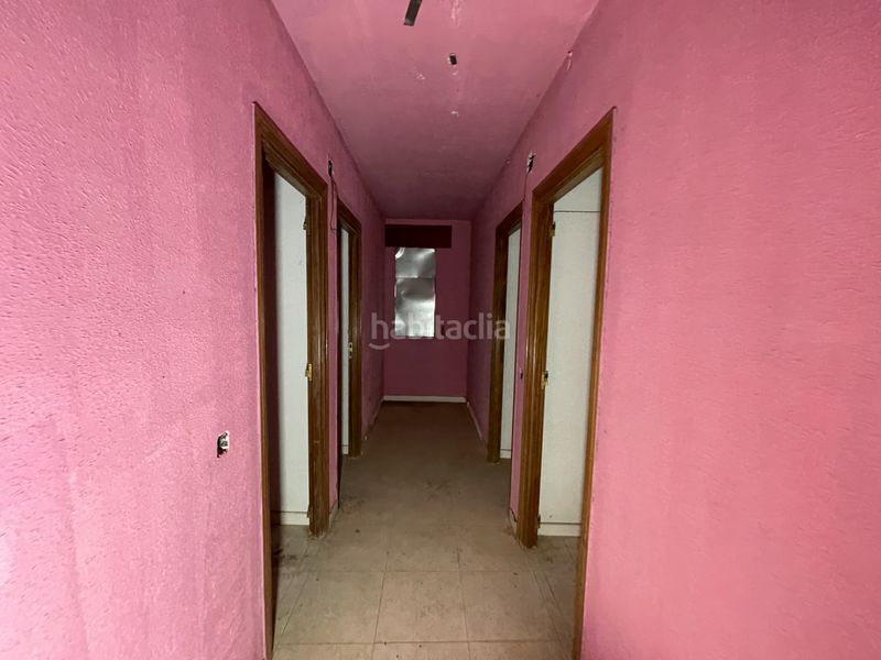 Foto 963c3ef5-9562-425c-8bda-6f4a5a9e1a11. Edifici a Otero de Bodas