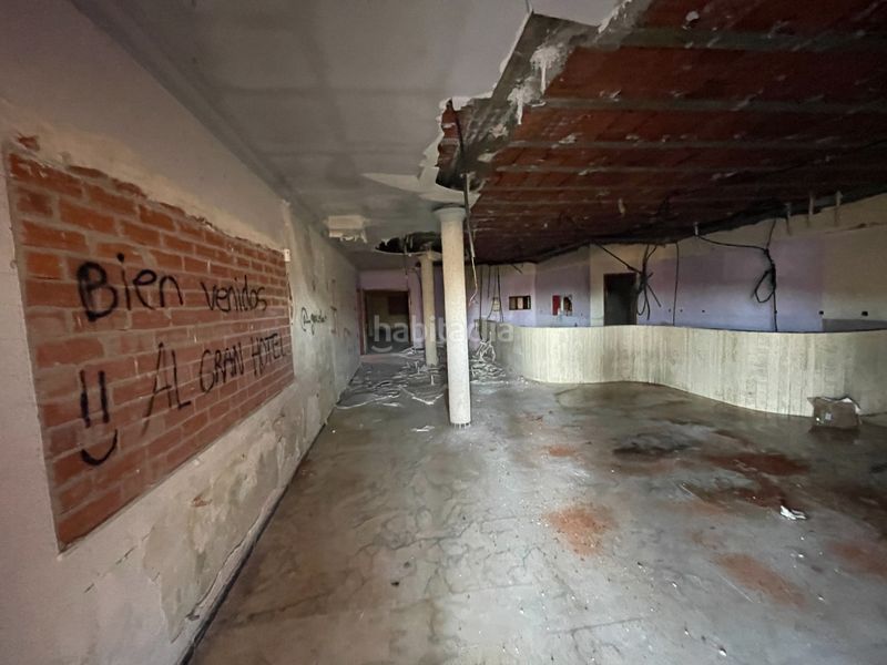 Foto a1d389a9-4fd0-4a70-b326-b7ce723b30e0. Edifici a Otero de Bodas