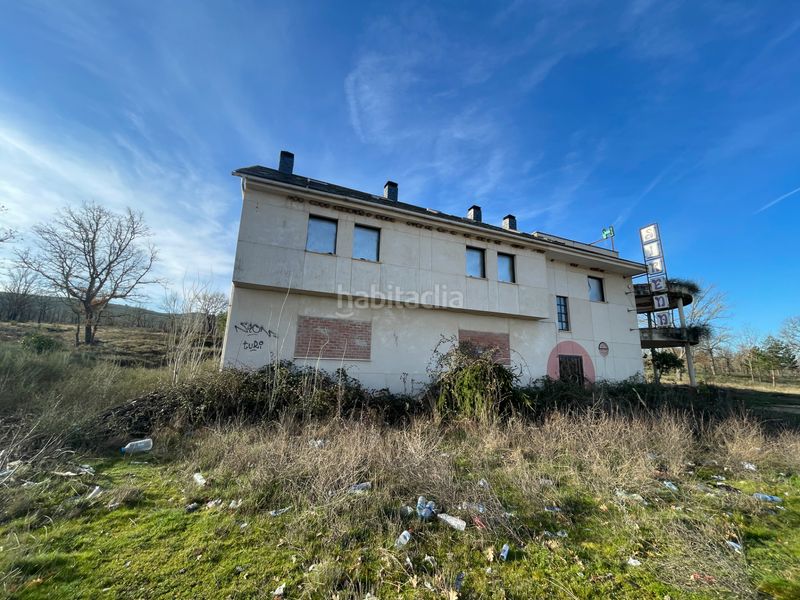 Foto b325a559-f053-4ad4-bd81-9b3661d2b2cd. Edifici a Otero de Bodas