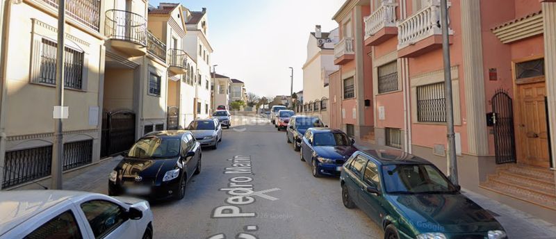 Foto 0b454c12-b9dc-408d-9eec-ed710db02497. Aparcament cotxe a Úbeda