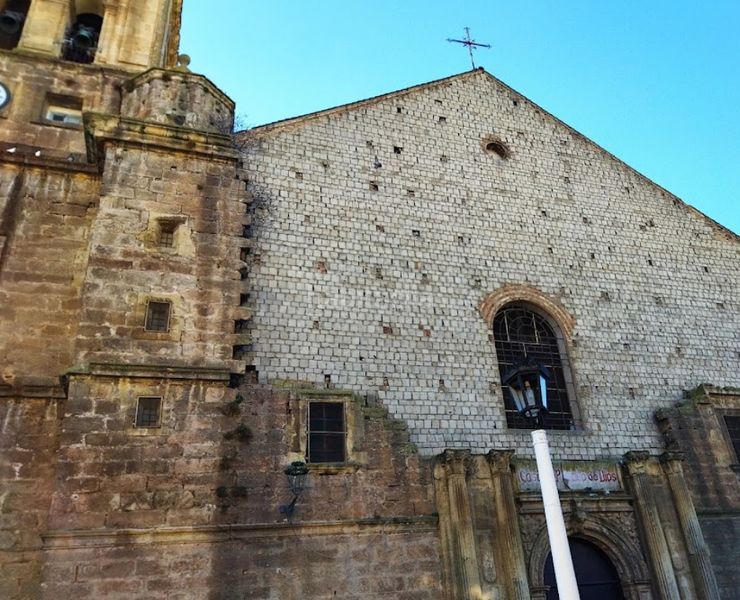 Foto f054f718-d469-43ce-b0d6-c4b8d75c1b0c. Casa a Iznalloz