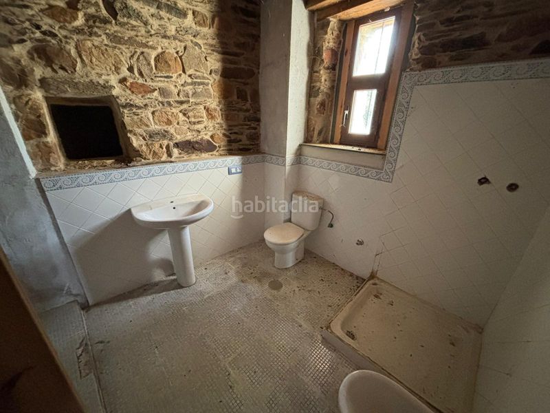 Foto adcbfeab-e9ae-4481-bb88-be4d1ab0b1ef. Masia a Sancedo