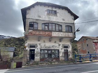 Country house in Villamanín