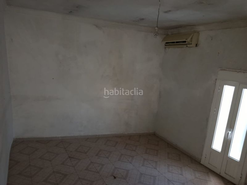 Foto 8e2627f8-ecfd-443c-b0e3-55e4f5b09932. Casa a Lora del Río